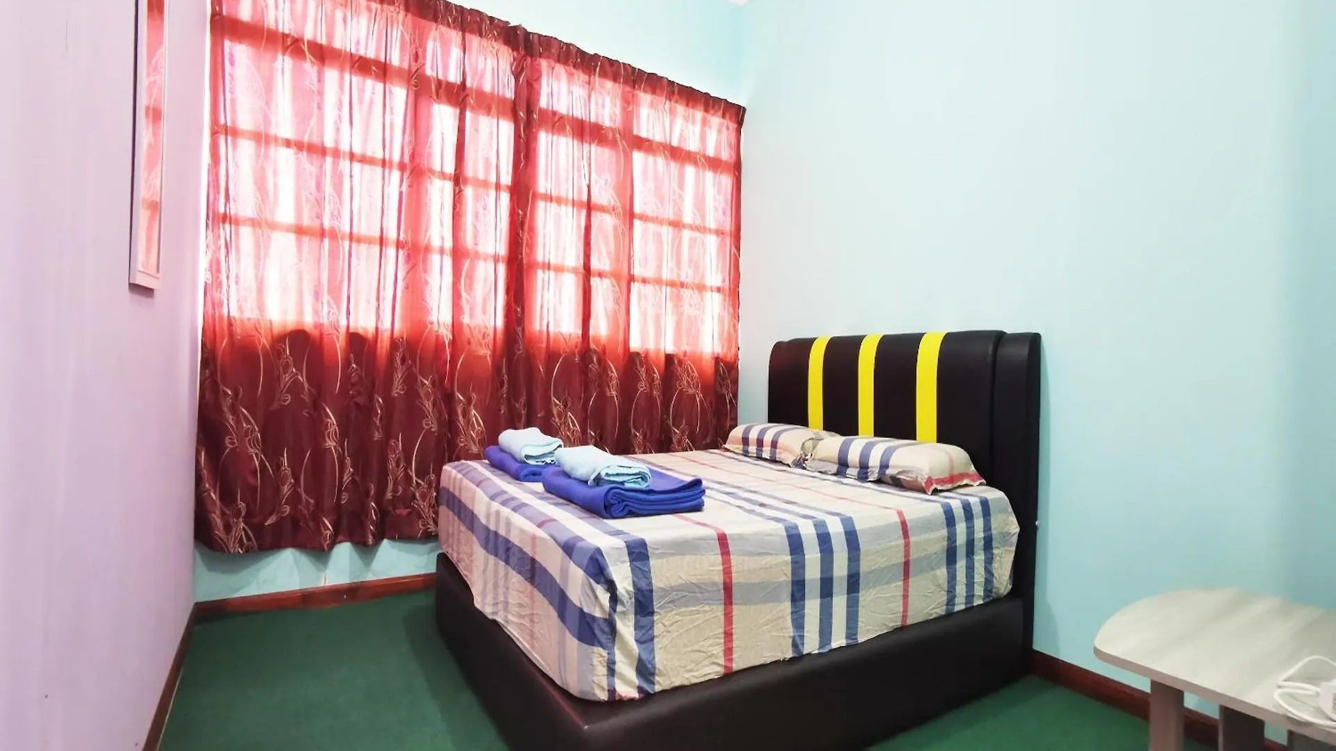 Oyo Home 90339 Sosodikon Inap Desa Ranau